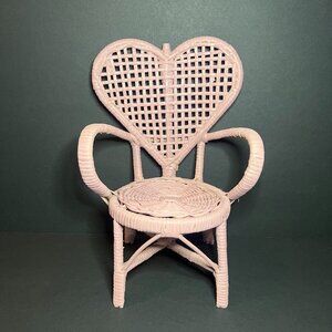 Vintage Rare Pink Rattan Wicker Shabby Heart Shaped Doll Chair Furniture 10"